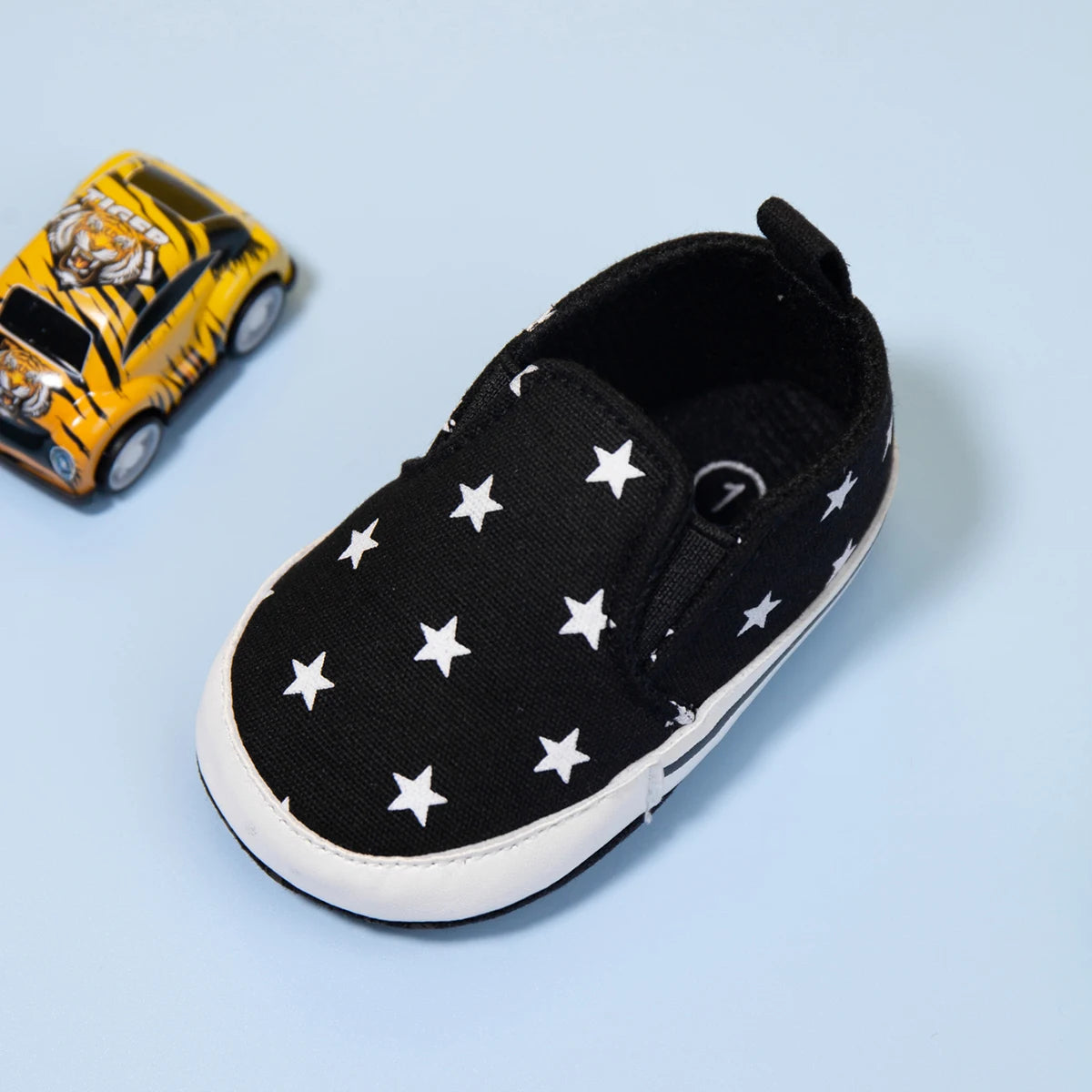 New Baby Shoes Boy Canvas Shoes Cute Dinosaur Casual Baby Boy Girl Shoes Anti-Slip Sole First Walkers Newborn Toddler Crib Shoes